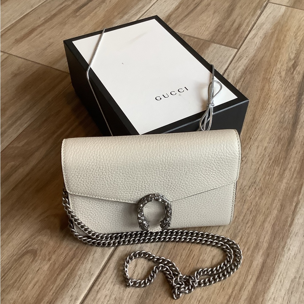 REDUCED @! Gucci Dionysus Mini White Leather Chain Wallet Retail $ 1990